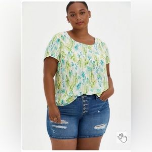 Torrid Abbey Georgette Button Back Blouse Size 2